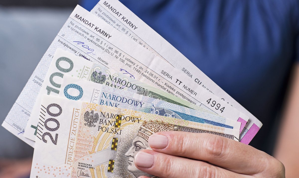 253f1a036f3c3fa17f7b3fe64de6eec4