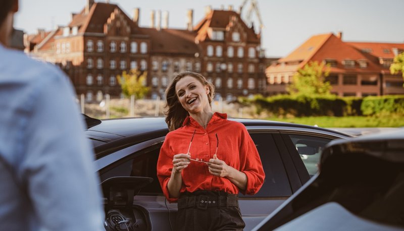 Światła pozycyjne a światła postojowe