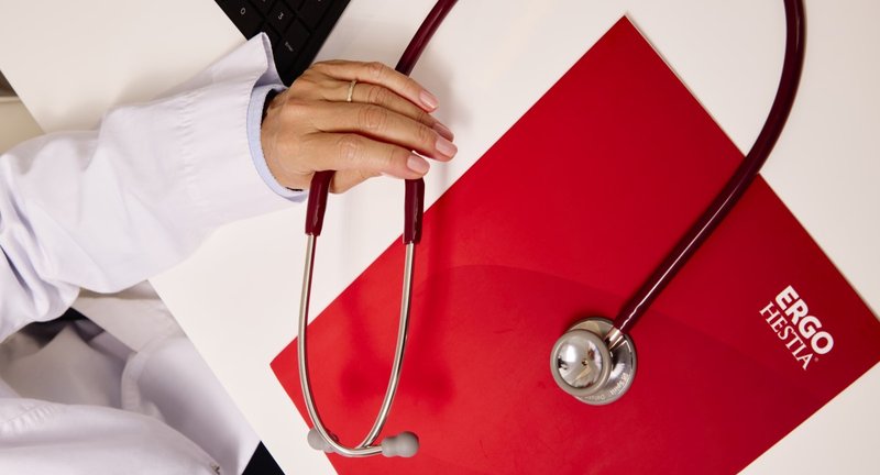 wizyta lekarska w ramach ubezpieczenia assistance