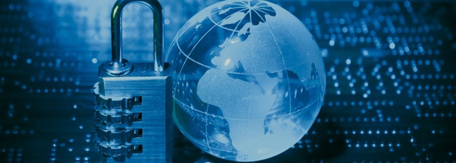 5a8d6a107fb66-cyber-foto-1800x644-c